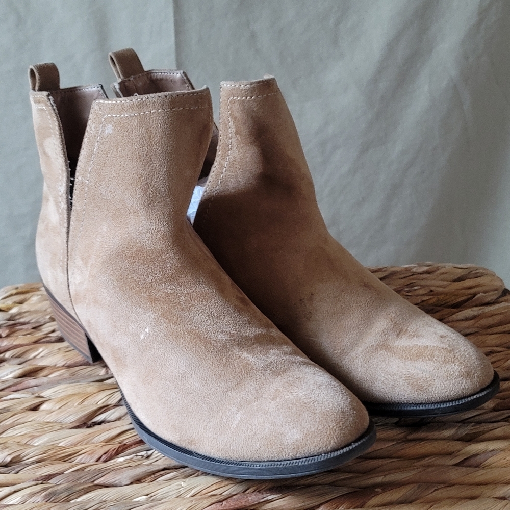 Tan Suede Ankle Boots with Elastic Panels - Picture 2 of 6
